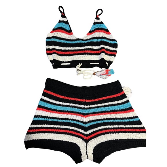 jolie + joy Other - Crochet 2 piece outfit set
